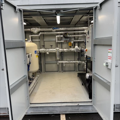 Packaged plant room for food manufacturing facility