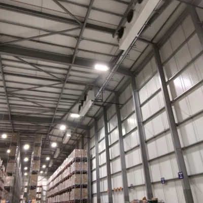 Evaporator position inside retail distribution centre