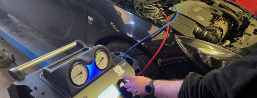 Aircon Regas for Cars & Light Commercial Vehicles