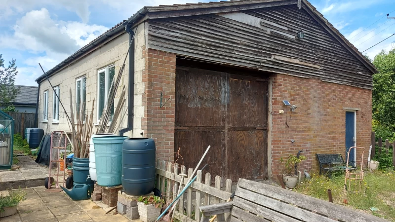 Cover image for Conversion of outbuilding to residential use permitted in Wiltshire