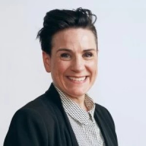 Nicola Ray